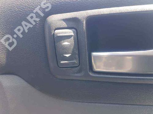 Used Right front window switch Right front window switch FORD FOCUS II (DA_, HCP, DP) 2.0 TDCi (136 hp) 7086467 7086467