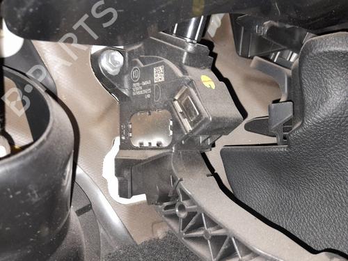 Pedal Pedal TOYOTA AURIS (_E18_) 2.0 D-4D (ADE186_, ADE186R) (124 hp) 37217931 37217931