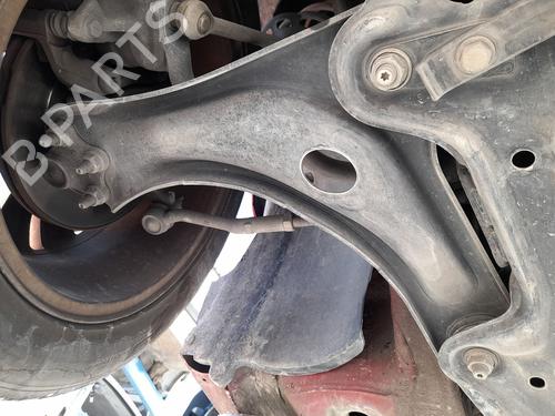 Braccio sospensione anteriore destro Braccio sospensione anteriore destro CITROËN DS3 (SA_) 1.4 HDi 70 (SA8HP4) (68 hp) 37513593 37513593