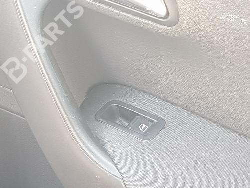 Used Right front window switch Right front window switch VW POLO V (6R1, 6C1) 1.4 (6R1) (85 hp) 10714985 10714985