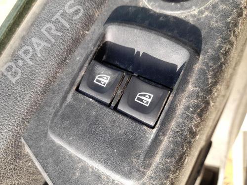 Used Left front window switch FIAT TALENTO Van (296_) 1.6 D (121 hp) 30103291