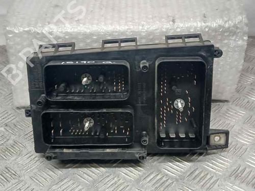 Used Fuse box OPEL ASTRA H Estate (A04) [2004-2014]  26601437