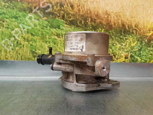 Used Vacuum pump RENAULT KANGOO / GRAND KANGOO II (KW0/1_) [2008-2026]  1591441
