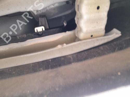 Used Rear bumper reinforcement CITROËN C3 / C3 ORIGIN III (SX) 1.2 VTi 82 (82 hp) 27692539