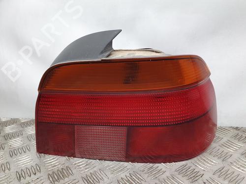right-taillight-bmw-5-e39-8358032-2vp007240-1995-1996-1997-1998-1999-2000-2001-2002-2003-8654307 main image