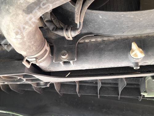 Used Water radiator Water radiator 37274317 37274317