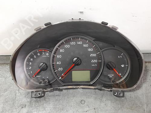 Used Instrument cluster TOYOTA YARIS (_P13_) [2010-2020]  11839686