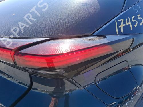 Used Right taillight Right taillight TOYOTA C-HR (_X1_) 2.0 Hybrid (MAXH10) (112 hp) 33622447 33622447