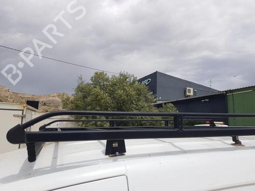Used Roof bar RENAULT KANGOO / GRAND KANGOO II (KW0/1_) 1.5 dCi 80 (KW15) (80 hp) 26503779