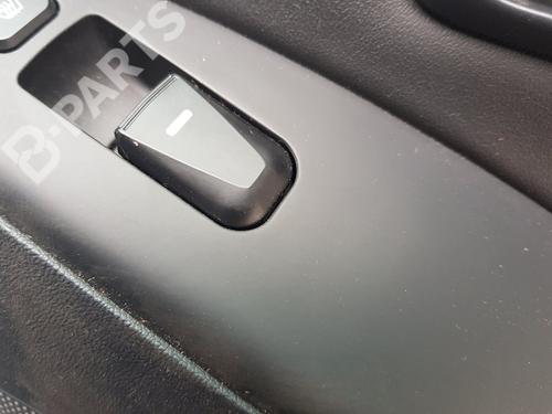 Used Right rear window switch Right rear window switch HYUNDAI ix35 (LM, EL, ELH) 1.7 CRDi (116 hp) 10660672 10660672