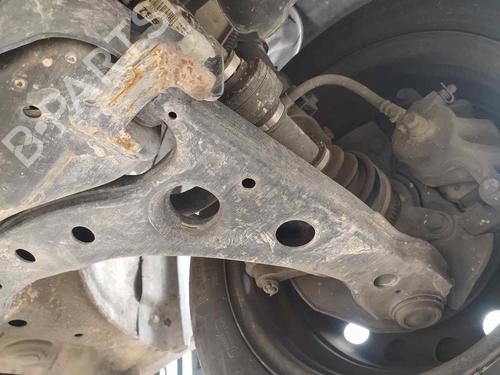 Used Left front suspension arm HYUNDAI MATRIX (FC) [2001-2010]  22182433