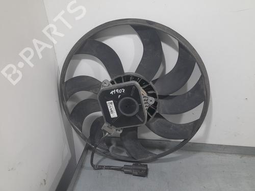 Used Radiator fan BMW i8 (I12) hybrid (231 hp) 30730124