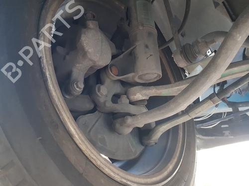 Used Left front steering knuckle MERCEDES-BENZ C-CLASS (W203) [2000-2007]  15850029