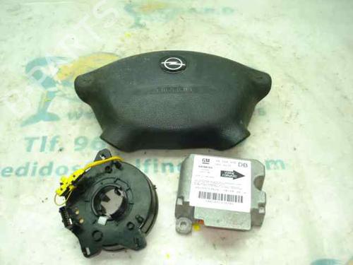 Used Driver airbag OPEL VECTRA B (J96) 1.7 TD (F19) (82 hp) 1429351