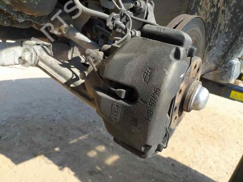 Used Left front brake caliper OPEL VECTRA B (J96) 1.8 i 16V (F19) (125 hp) 25151702