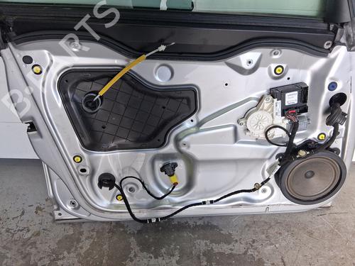 Elevador vidro frente esquerdo Elevador vidro frente esquerdo AUDI A3 Sportback (8PA) 2.0 TDI 16V (140 hp) 36498579 36498579