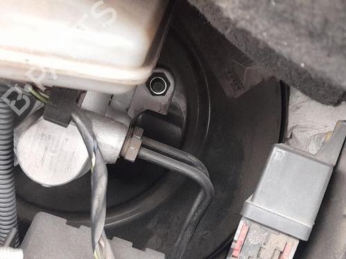 Used Servo brake CITROËN C3 Picasso (SH_) 1.6 HDi (90 hp) 27090086
