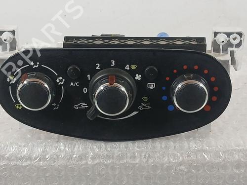 climate-control-dacia-duster-hs_-2010-2011-2012-2013-2014-2015-2016-2017-2018-36132680 main image