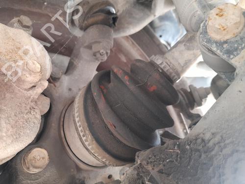 Used Left front driveshaft NISSAN TERRANO II (R20) 2.7 TD 4WD (101 hp) 30589311