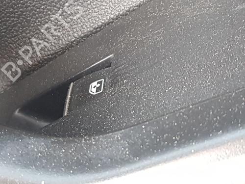 right-front-window-switch-vw-polo-vi-aw1-bz1-ae1-2017-33674693 main image