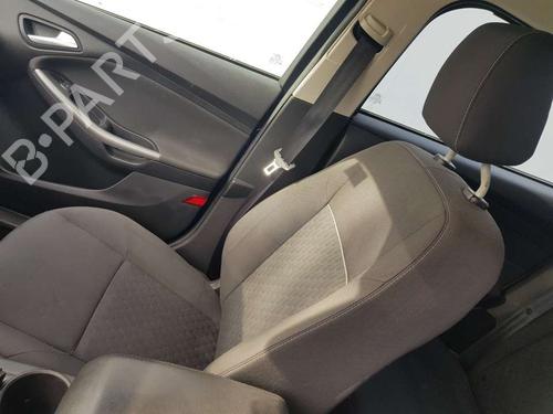 Used Right front seat FORD FOCUS III [2010-2020]  18406241