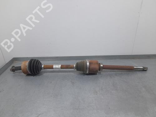 Drivaksel fortil Højre MERCEDES-BENZ VITO Tourer (W447) 111 CDI / 111 BlueTEC (447.701, 447.703, 447.705) (114 hp) 29592126