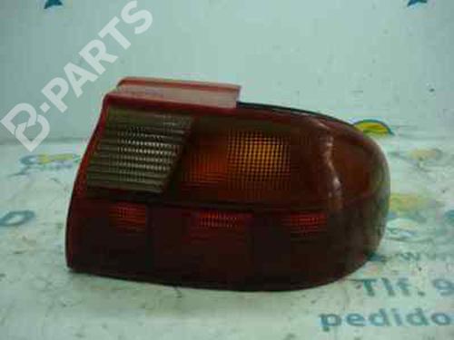 Used Right taillight FORD MONDEO I (GBP) [1993-1996]  30884