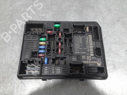 Used Fuse box Fuse box DACIA SANDERO III 1.0 TCe 100 ECO-G (101 hp) 33021123 33021123