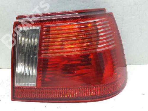 Used Right taillight SEAT IBIZA II (6K1) [1993-2002]  5330326