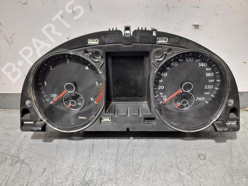Used Instrument cluster VW PASSAT B7 (362) [2010-2015]  7779029