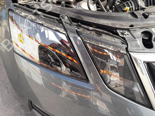 Used Right headlight Right headlight SKODA OCTAVIA III (5E3, NL3, NR3) 1.5 TSI (150 hp) 33886559 33886559