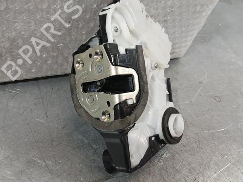 front-right-lock-toyota-yaris-_p21_-_pa1_-_ph1_-2020-26407275 main image