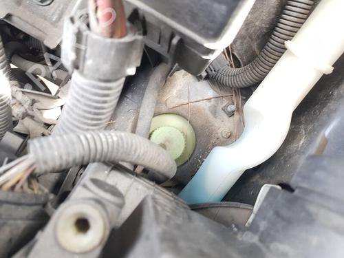 Used Steering pump VW POLO (9N_, 9A_) 1.4 16V (75 hp) 25470171