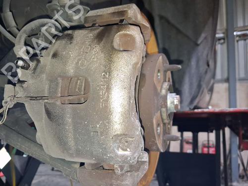 Venstre bremsekaliber foran Venstre bremsekaliber foran FIAT 500 (312_) 1.2 (312AXA1A) (69 hp) 39698266 39698266