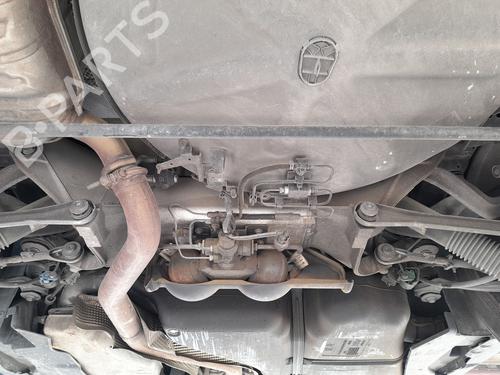 Used Rear axle Rear axle CITROËN C6 (TD_) 2.7 HDi (204 hp) 33826406 33826406