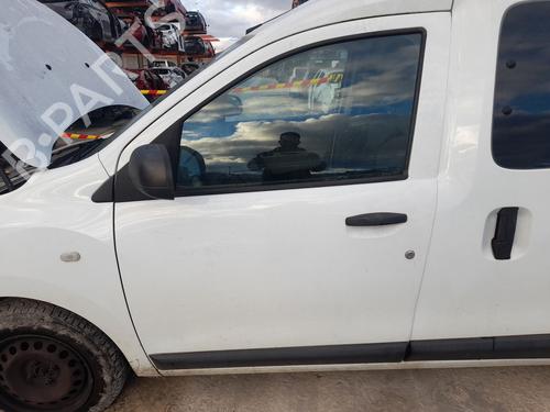 Used Left front door DACIA DOKKER Box Body/MPV 1.5 dCi (FEAJ) (90 hp) 31885551