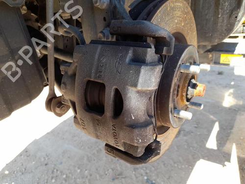 Used Left front brake caliper TOYOTA YARIS (_P13_) 1.5 Hybrid (NHP130_, NHP130) (101 hp) 26395859