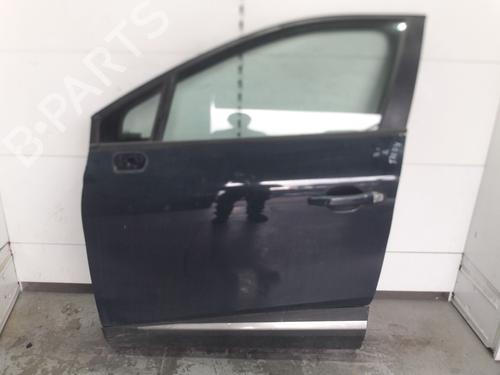 left-front-door-renault-captur-ii-hf_-2020-29884759 main image