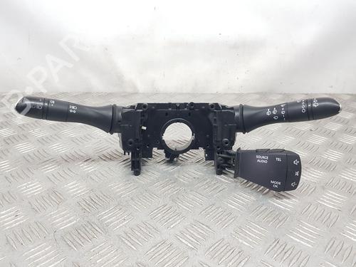 Used Steering column stalk RENAULT MEGANE IV Hatchback (B9A/M/N_) 1.5 dCi 90 (B9A1) (90 hp) 27156246