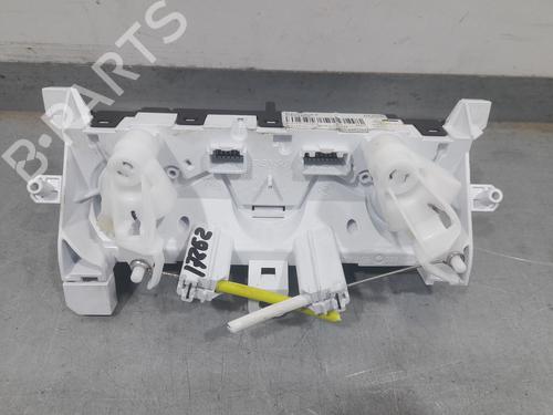 Climate control RENAULT CAPTUR II (HF_) TCe 140 (HFN0) | BP29976899I5