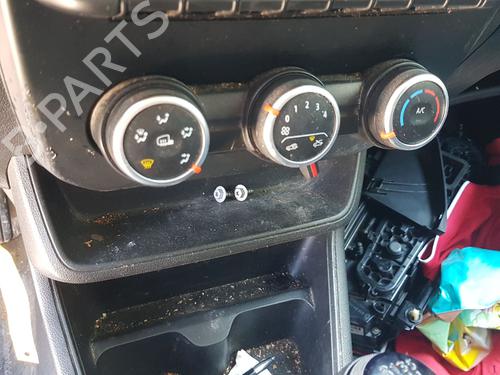 Used Climate control Climate control RENAULT EXPRESS Box Body/MPV 1.5 Blue dCi 75 (F6AA) (75 hp) 33626138 33626138