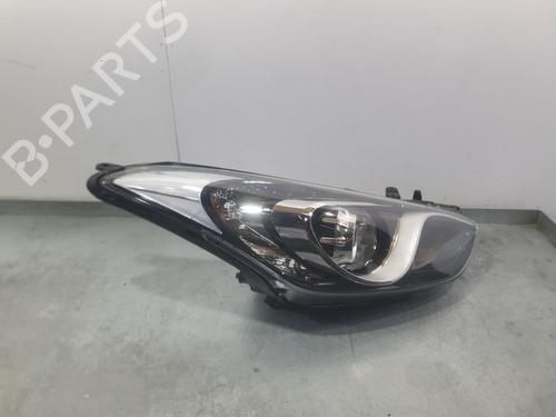 Right headlight HYUNDAI i30 (GD) 1.6 CRDi | BP38173982C29 - Image 2
