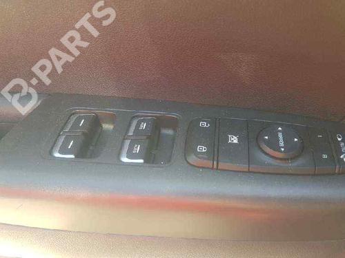 Used Left front window switch KIA SPORTAGE IV (QL, QLE) [2015-2022]  7530511