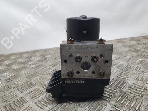 Used ABS pump MERCEDES-BENZ E-CLASS (W210) [1995-2003]  6049946