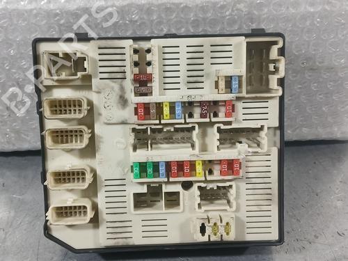 Used Fuse box Fuse box RENAULT LAGUNA III (BT0/1) 1.5 dCi (BT00, BT0A, BT0T, BT1J) (110 hp) 36140213 36140213