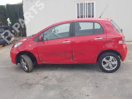 Used Parts TOYOTA YARIS (_P9_)  1.4 D-4D (NLP90_, NLP90R)  1129555