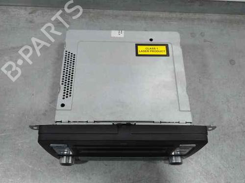 Used Radio VW GOLF V (1K1) 1.4 TSI (122 hp) 22639979
