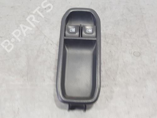 Used Left front window switch RENAULT EXPRESS Box Body/MPV [2021-2025]  29029587
