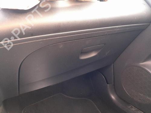 Used Glove box SEAT IBIZA IV (6J5, 6P1) 1.6 TDI (90 hp) 28168692