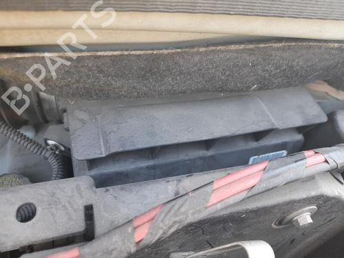 Used Air filter box RENAULT KANGOO / GRAND KANGOO II (KW0/1_) 1.5 dCi 90 (KW05, KW08, KW0G, KW11) (90 hp) 27721197